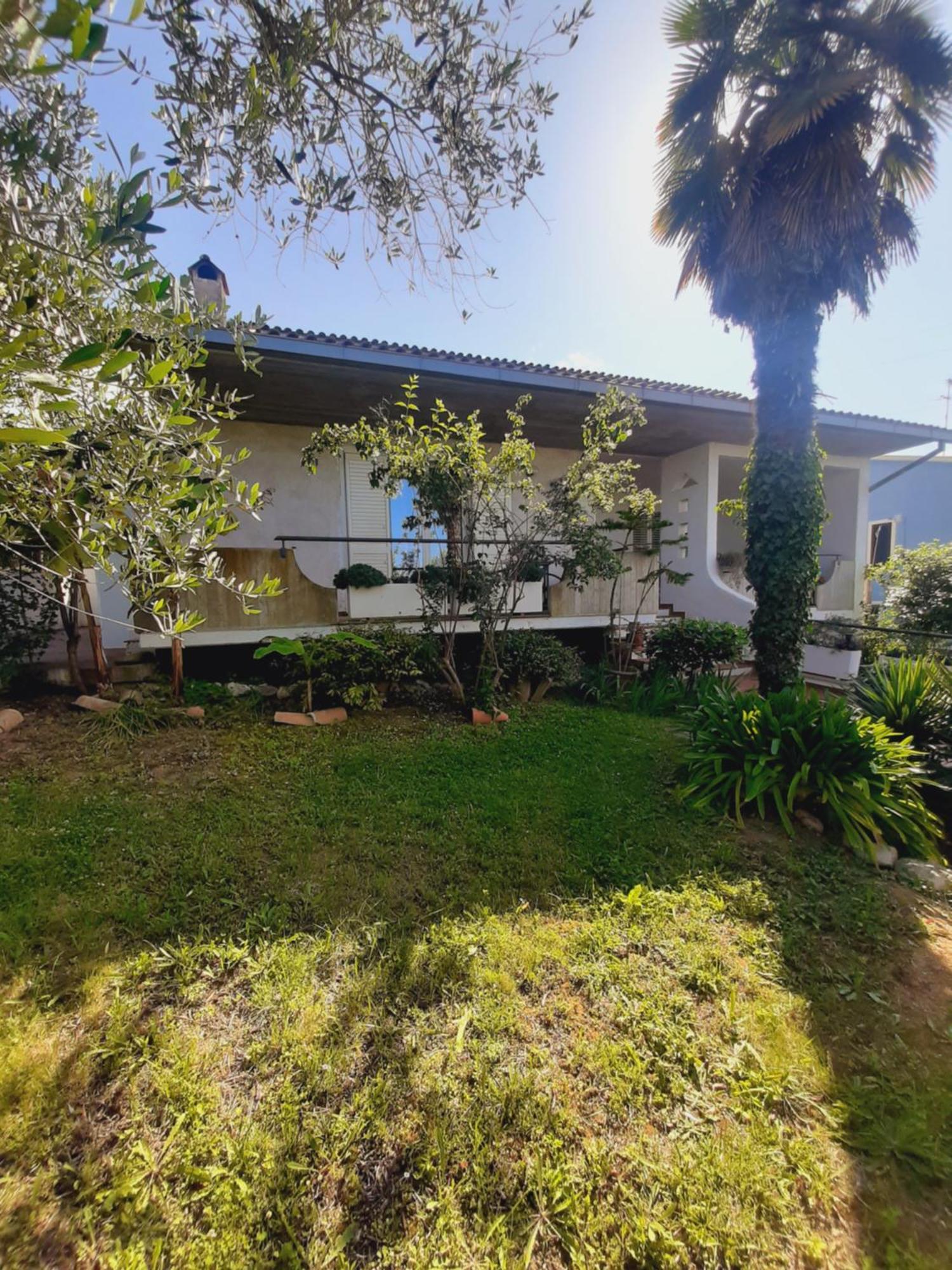 Villa In Collina Vista Mare Roseto Degli Abruzzi Dış mekan fotoğraf